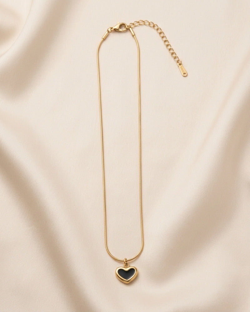 Black Heart Snake Chain Necklace