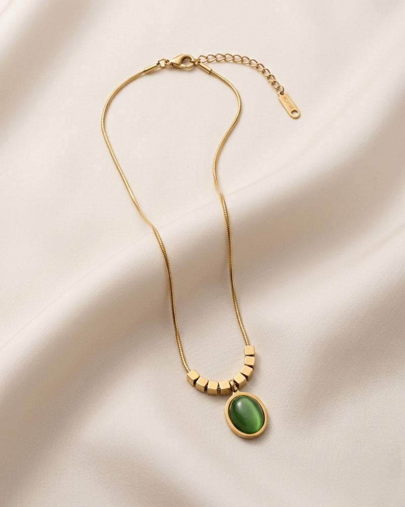 Green Cats Eye Oval Pendant Necklace