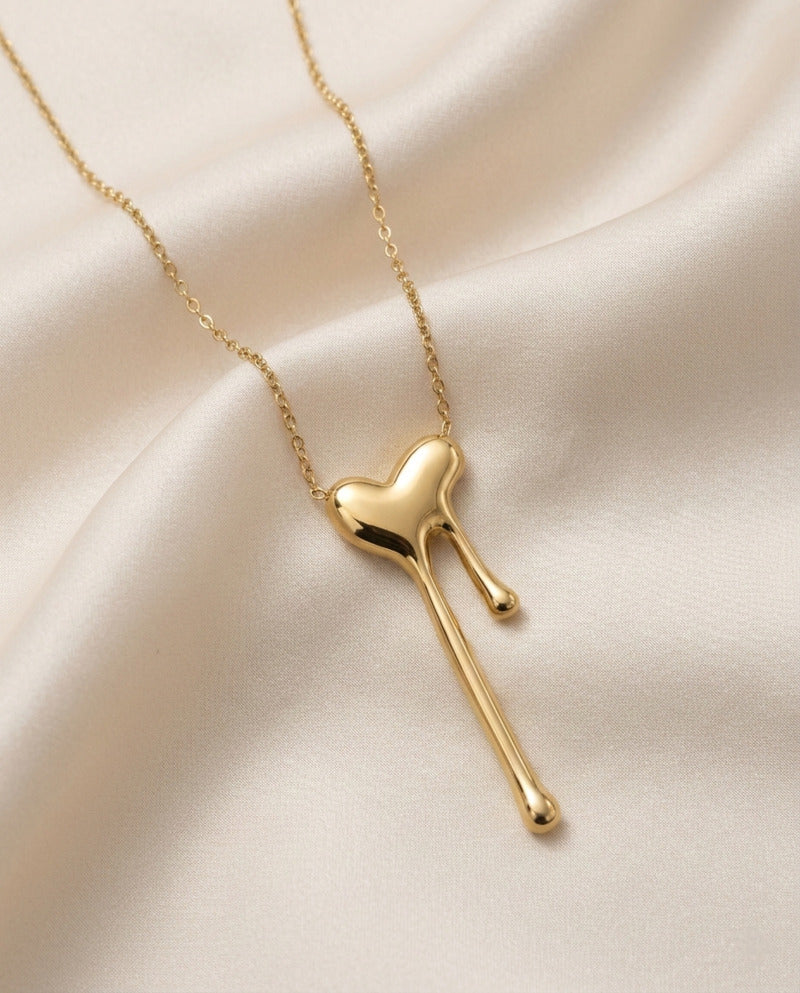 Melting Heart Drip Pendant Necklace