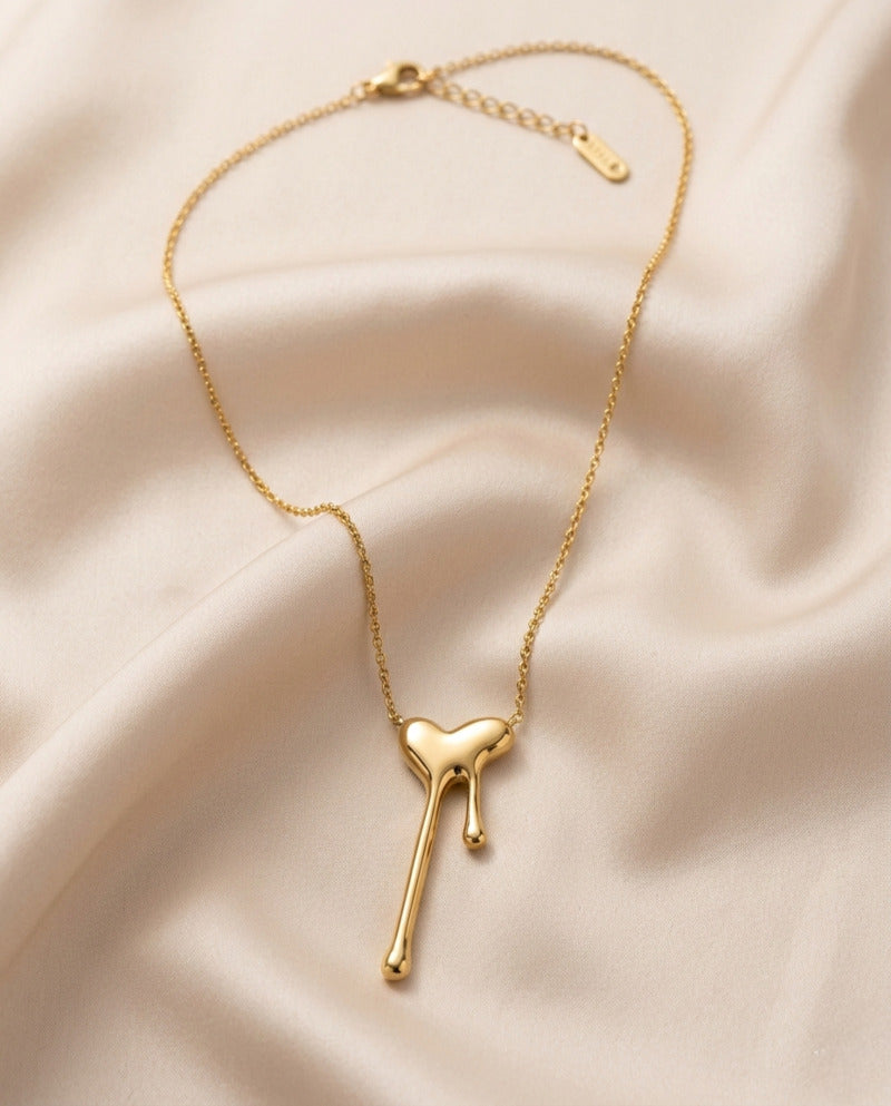 Melting Heart Drip Pendant Necklace