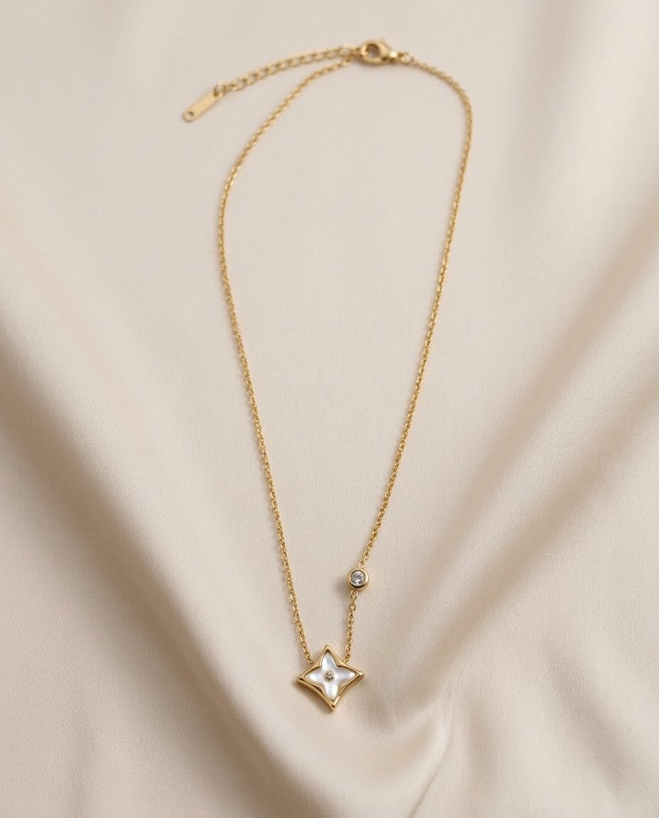 Mother of Pearl Clover Star Gold Plated Necklace