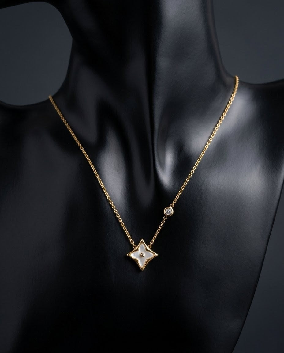 Mother of Pearl Clover Star Gold Plated Necklace