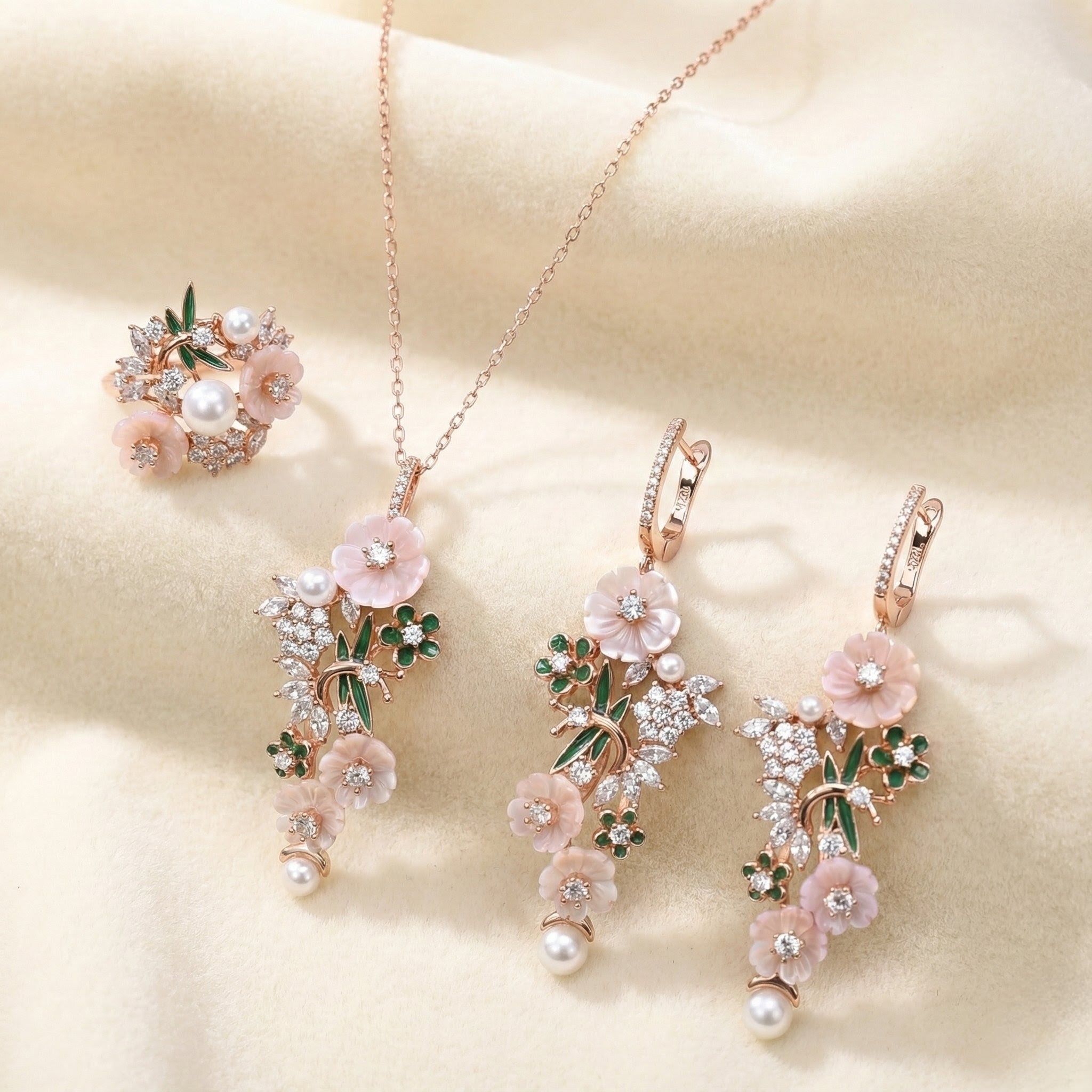 Silver Pearlée Fleur Jewelry Set for Women (Rose Gold)