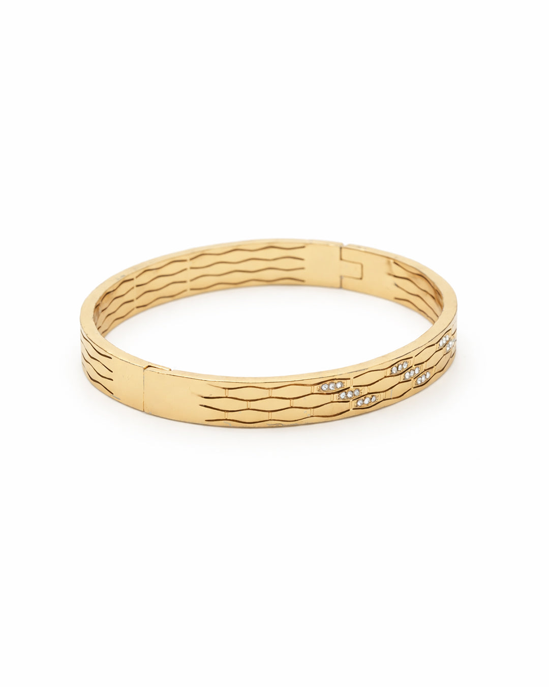 Wave Scale Pavé Link Gold Plated Bangle Kada