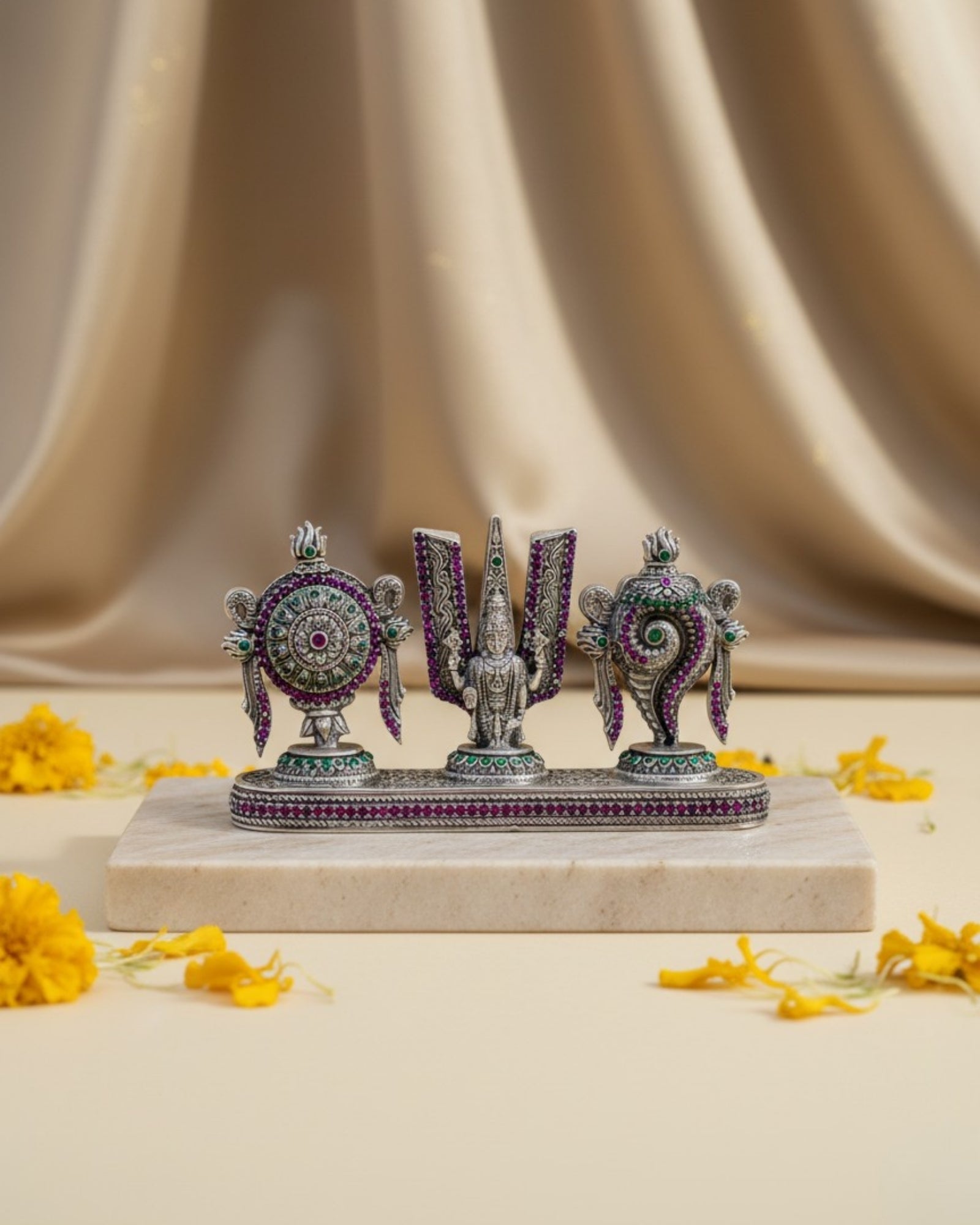 Shanku Chakra Namah Small Silver 925 Idol