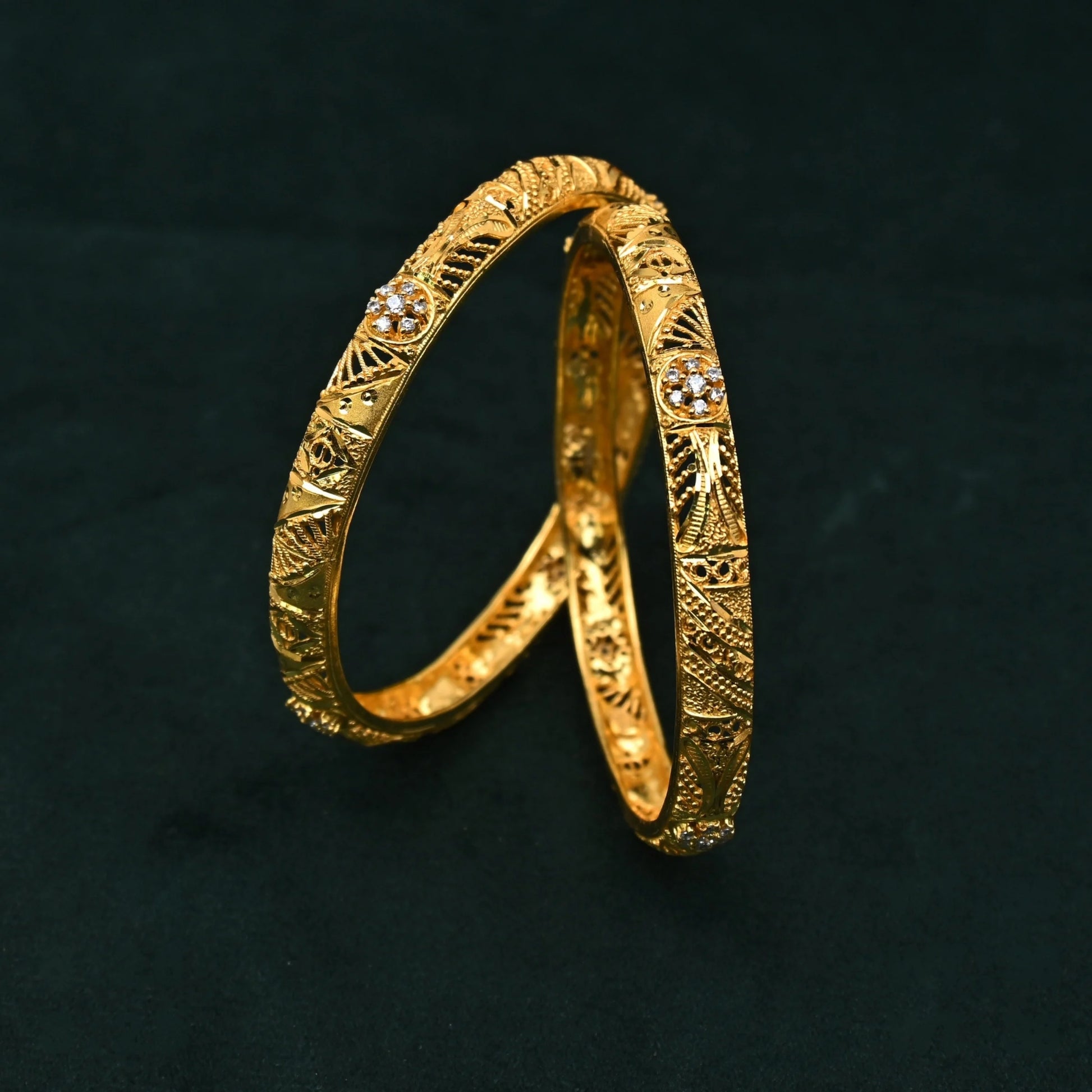 Zarivra Curved Engraved Bangles in Silver 925 (Gold Polished)