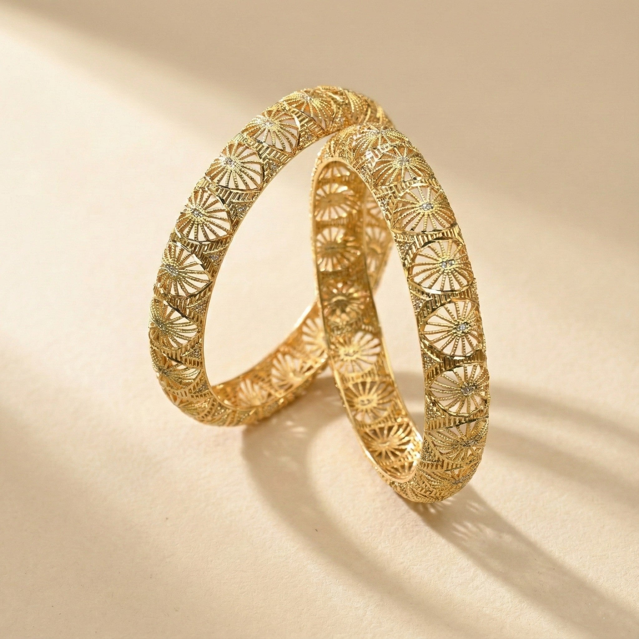 Aurevine Radiant Motif Bangles in Silver 925 (Gold Polished)