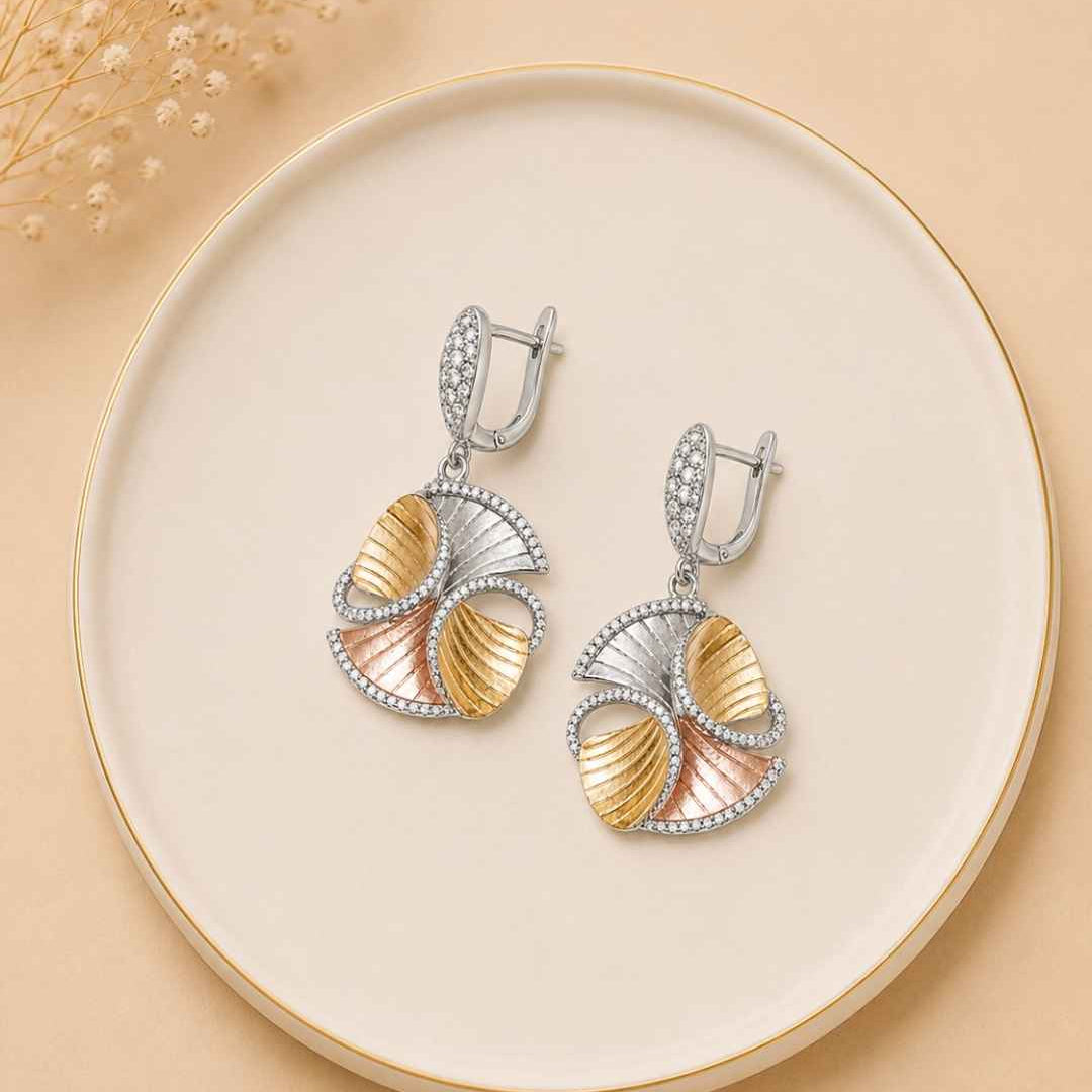 Dual Tone Sculpted Fan Silver 925 Earrings