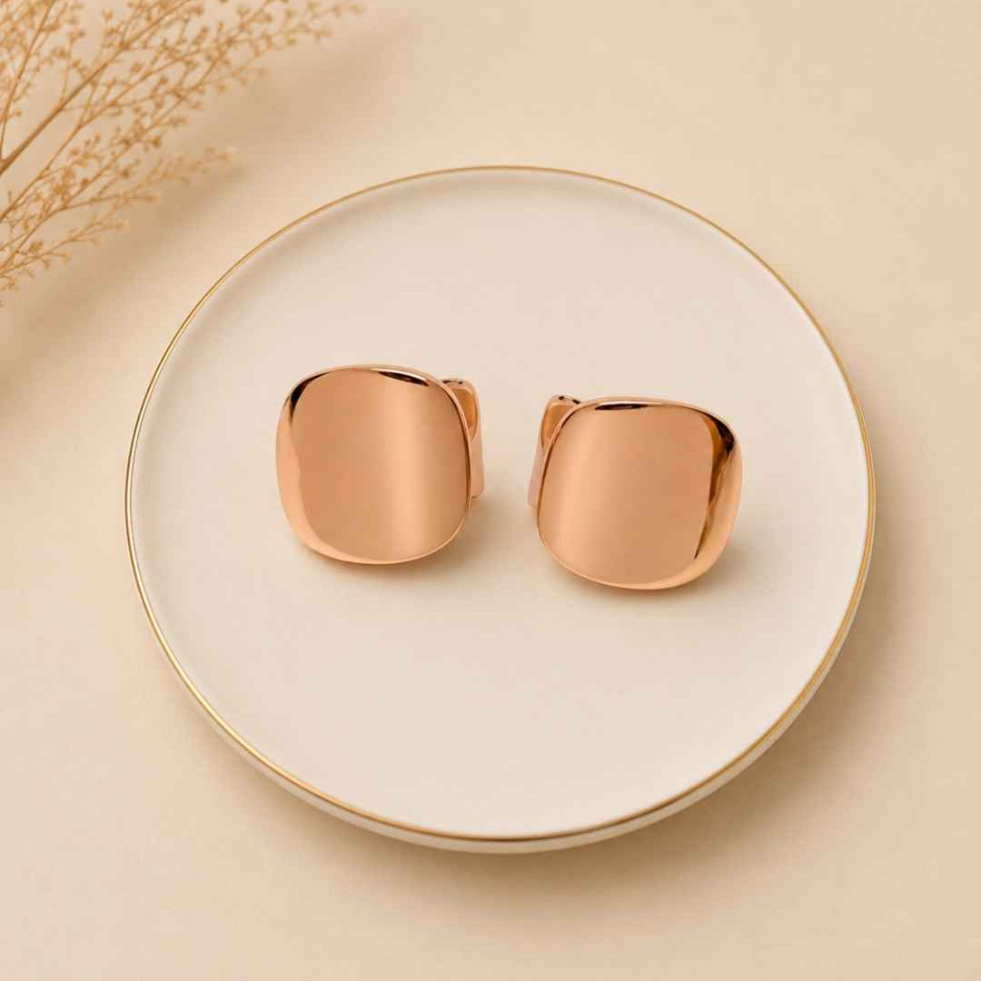 Sleek Cushion Silver 925 Earrings