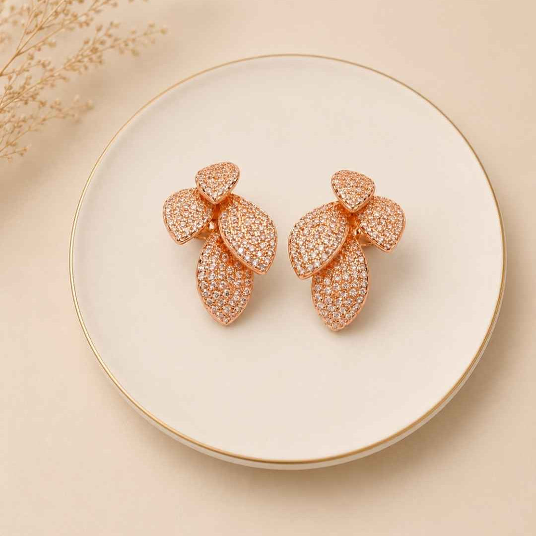 Luminous Leaf Silver 925 Earrings
