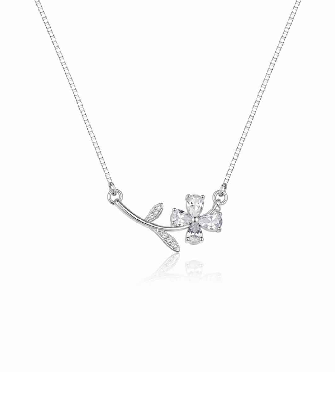 Delicate Crystal Flora Silver 925 Necklace