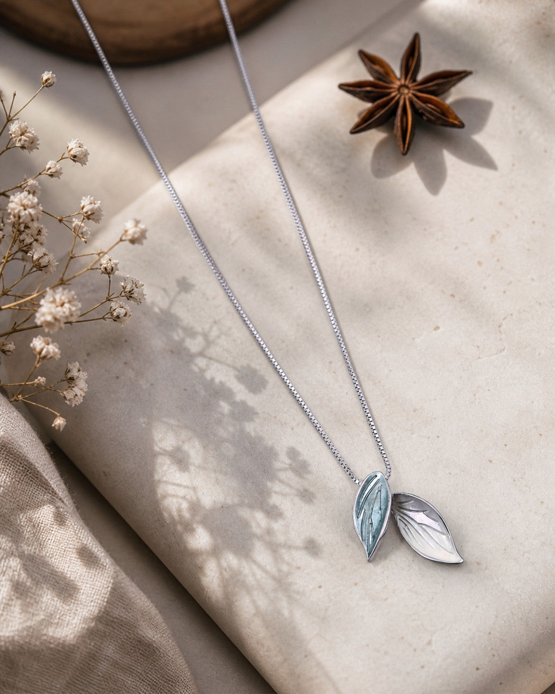 Serene Twin Leaf Silver 925 Necklace