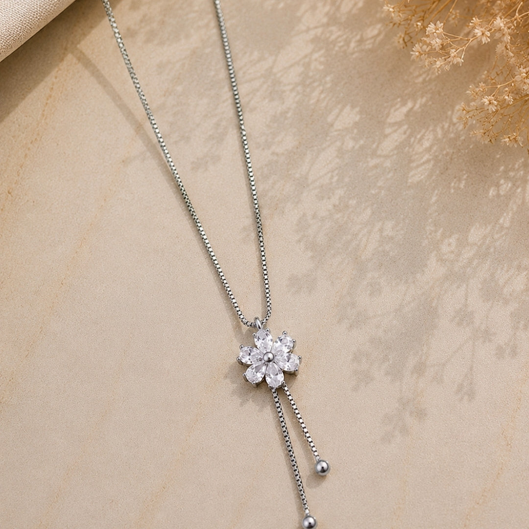 Radiant Daisy Tassel Silver 925 Necklace