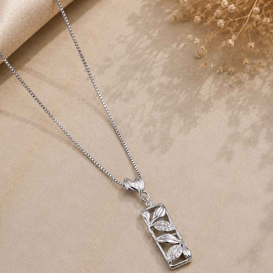 Vine Frame Silver 925 Necklace