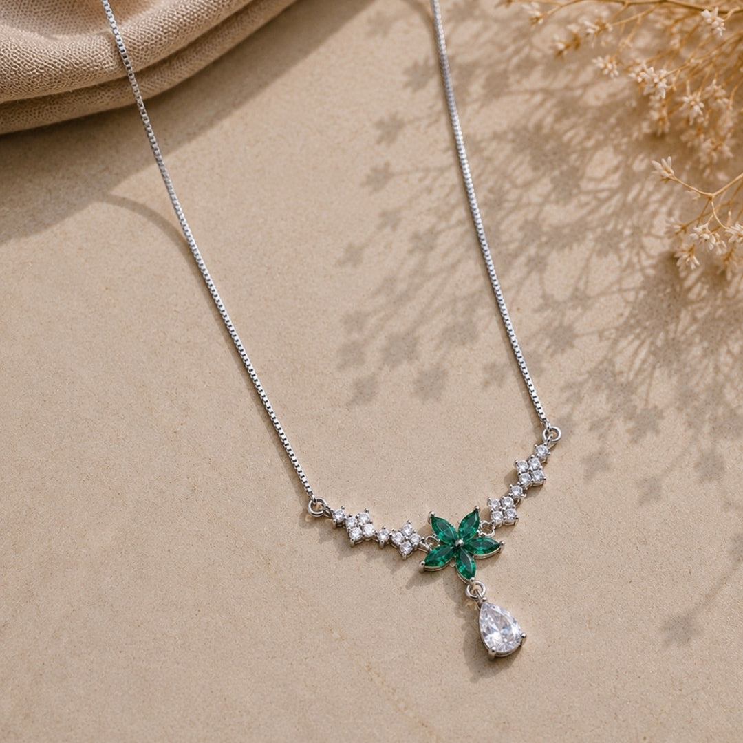 Emerald Floral Drop Silver 925 Necklace