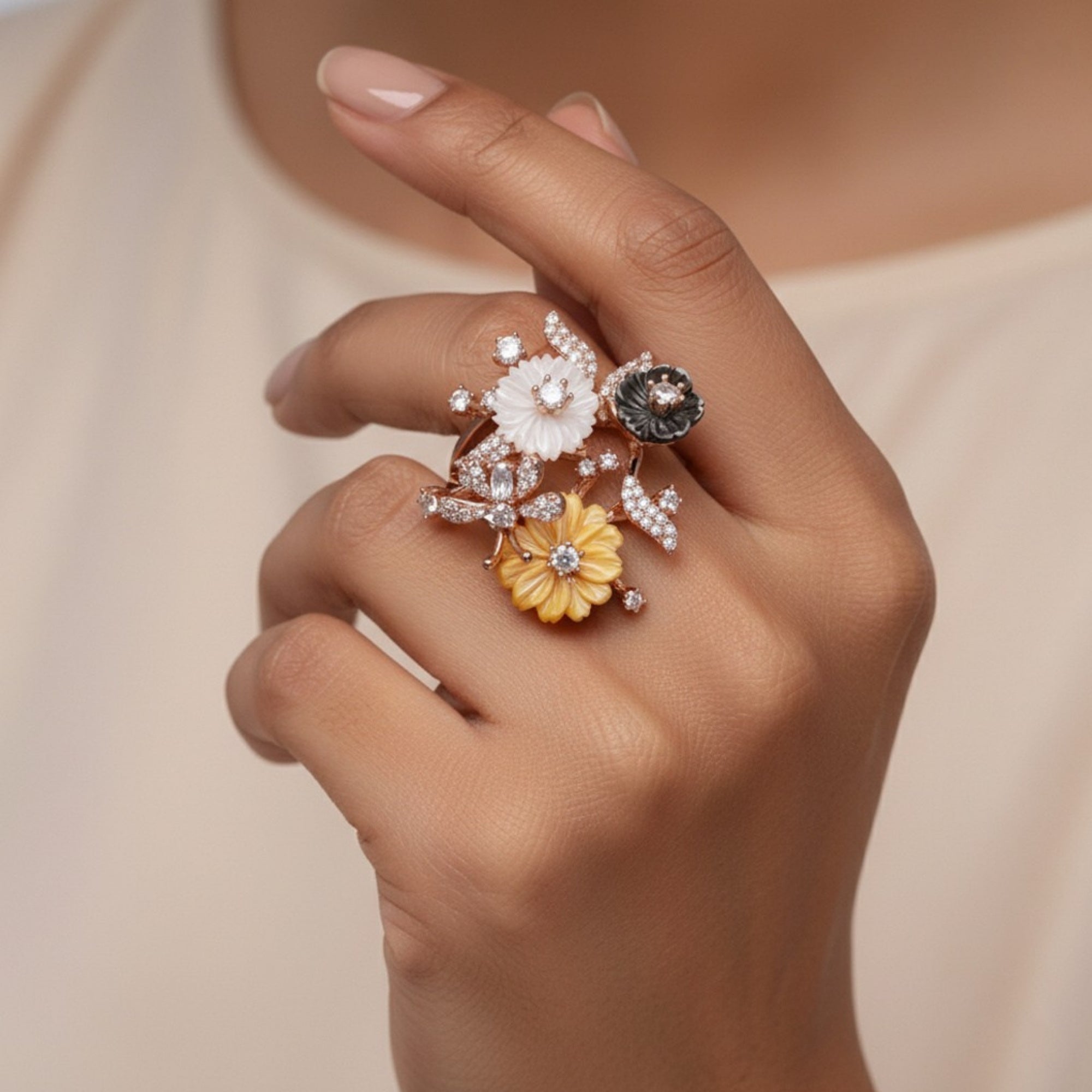 Eternal Tria Ring – Pure Silver 925 with Fine Stone Detailing