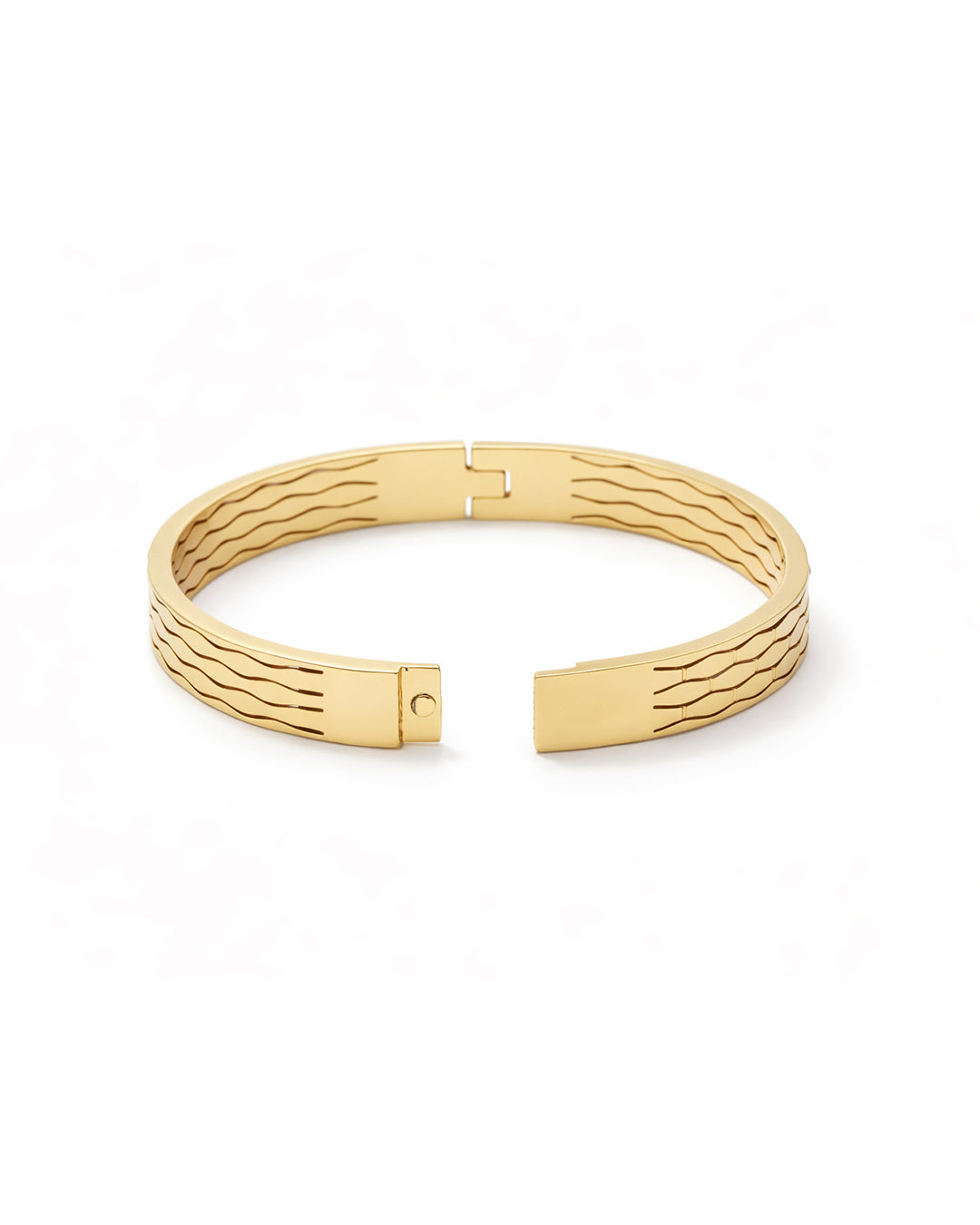 Wave Scale Pavé Link Gold Plated Bangle Kada