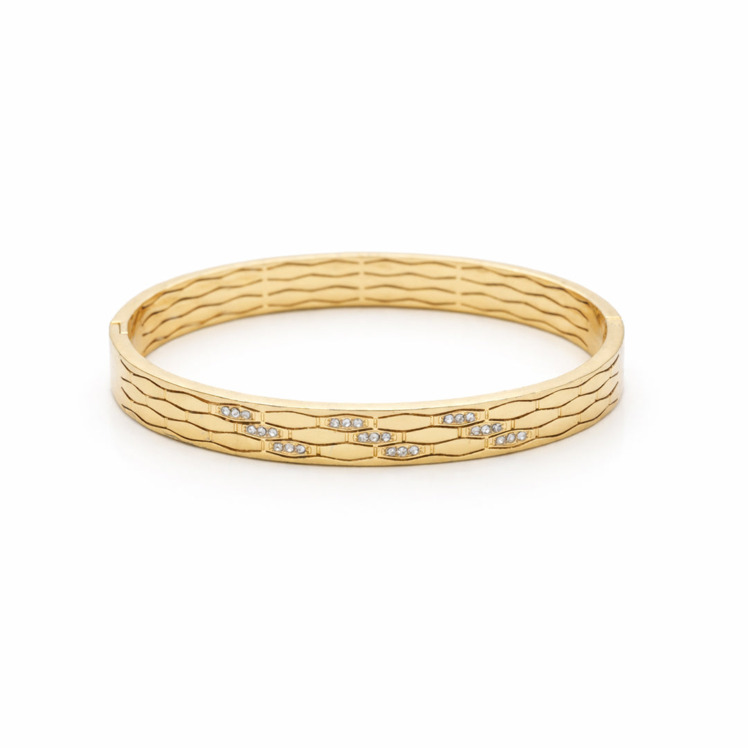 Wave Scale Pavé Link Gold Plated Bangle Kada