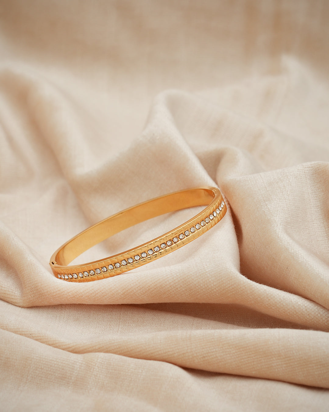Hammered Edge Pavé Crystal Gold Plated Bangle Kada