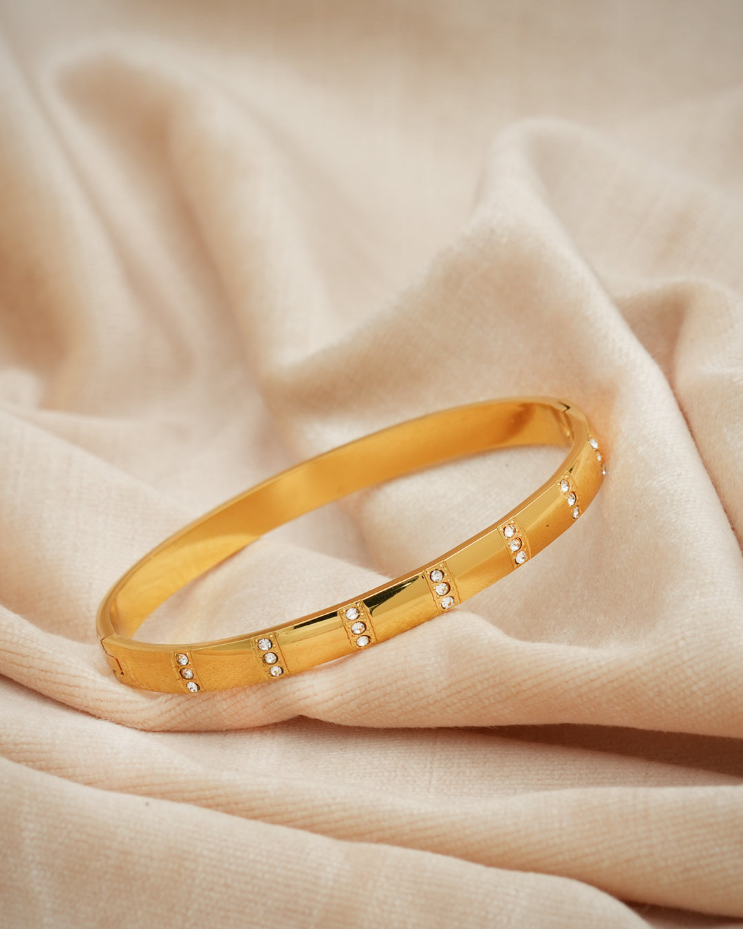 Crystal Column Grid Gold Plated Kada