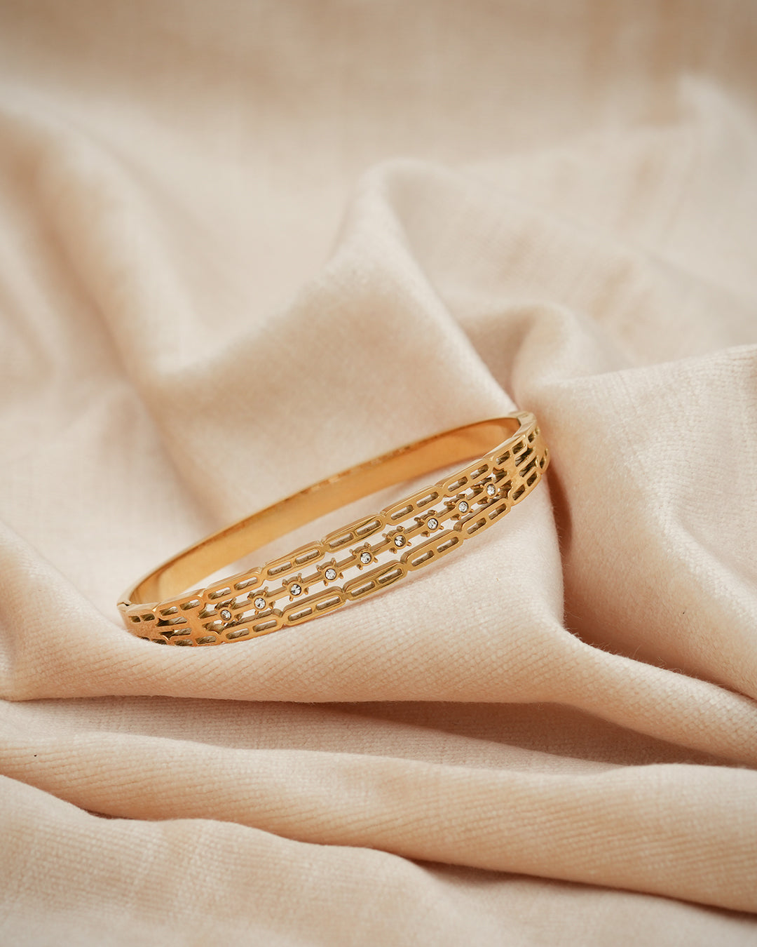 Triple Layer Geometric Mesh Gold Plated Bangle Kada