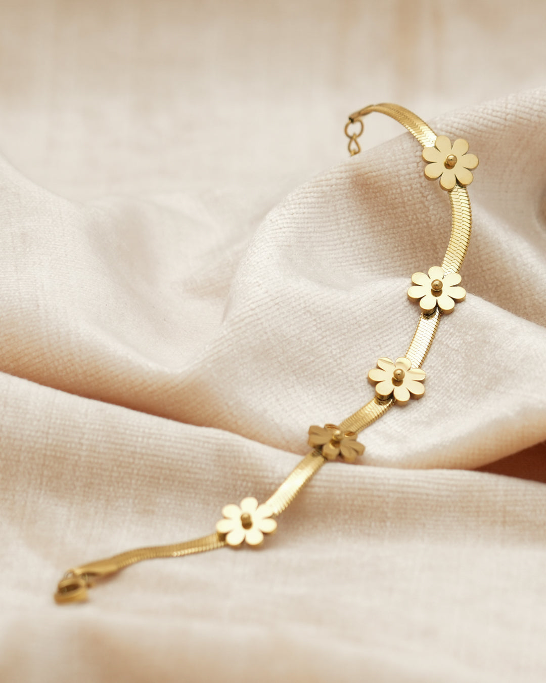 Daisy Bloom Herringbone Gold Plated Bracelet