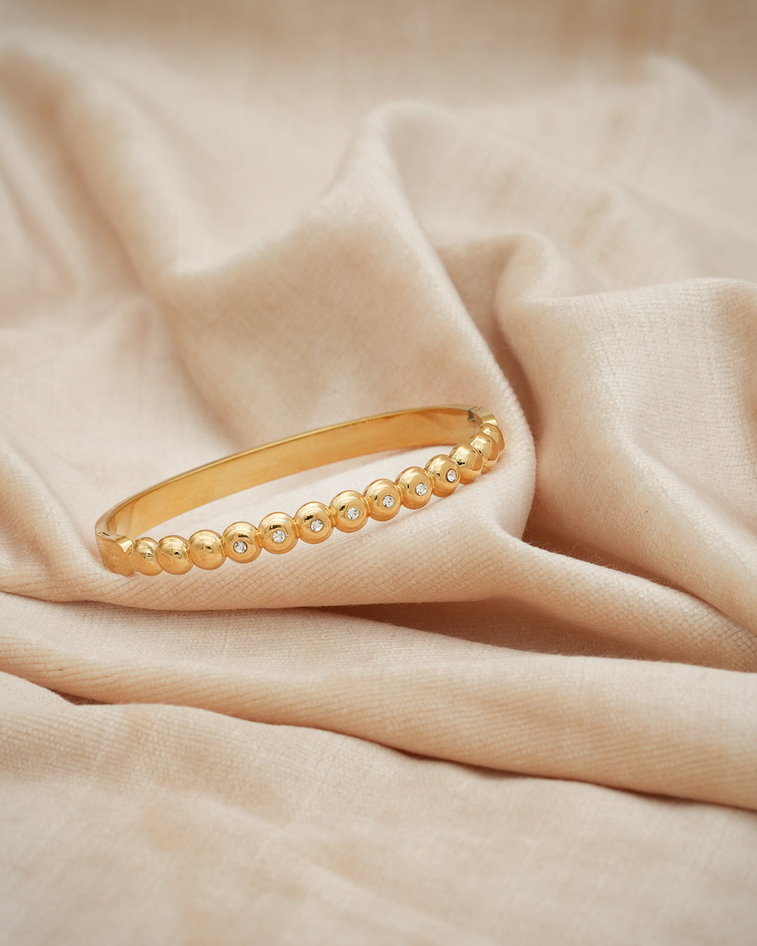 Beaded Rail Crystal Gold Plated Kada