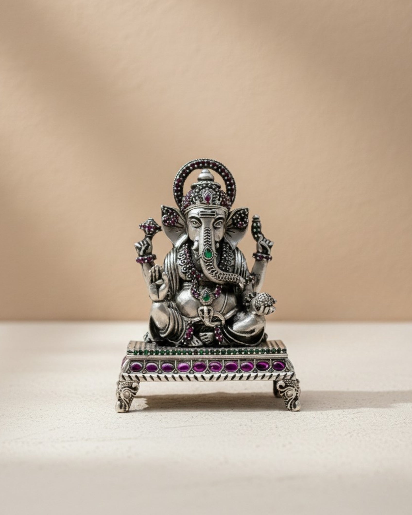 Paata Lord Ganesha Silver 925 Idol — 3 Inch