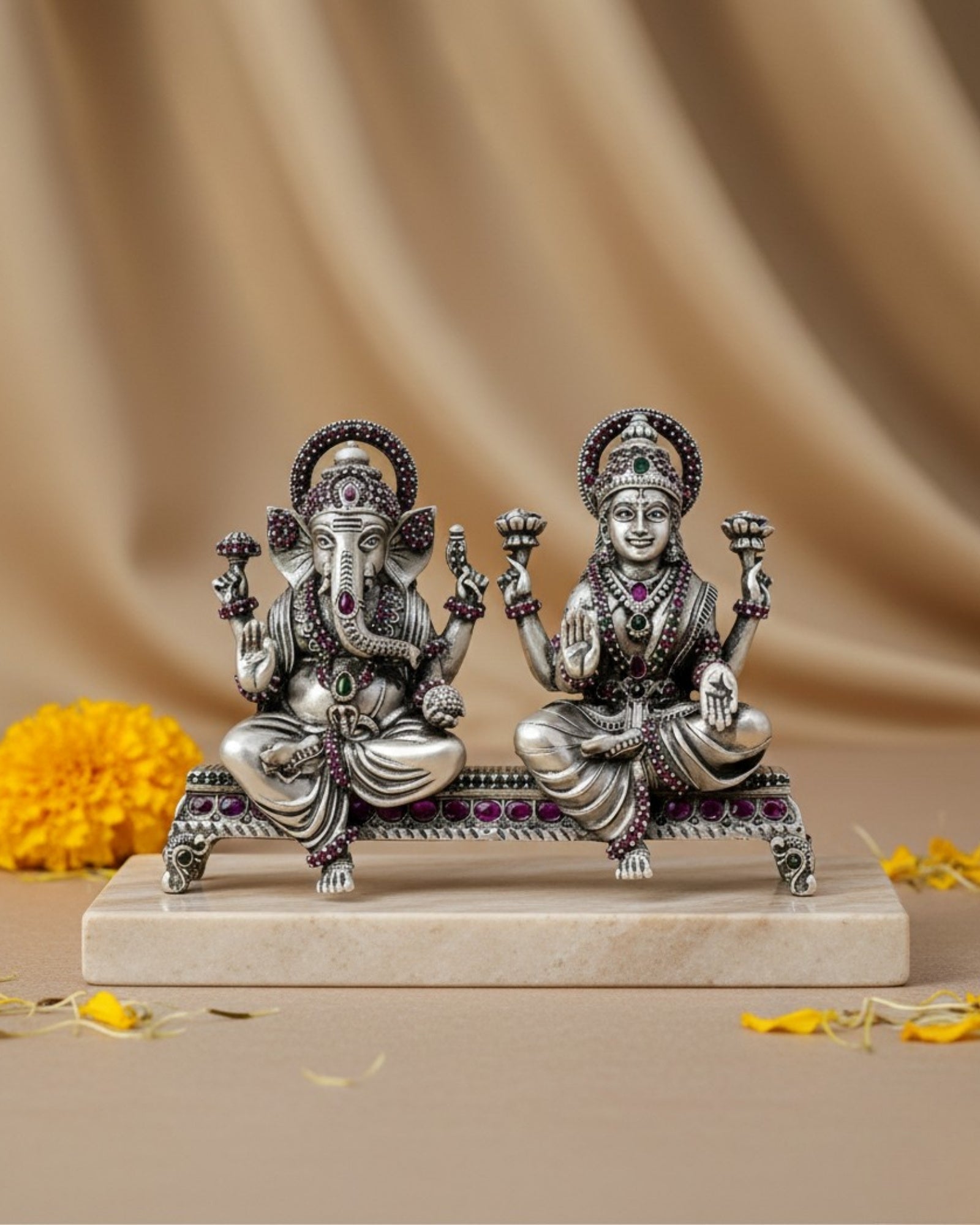 Paata Ganesha Lakshmi Pure Silver Idol (3 Inch, 220g)