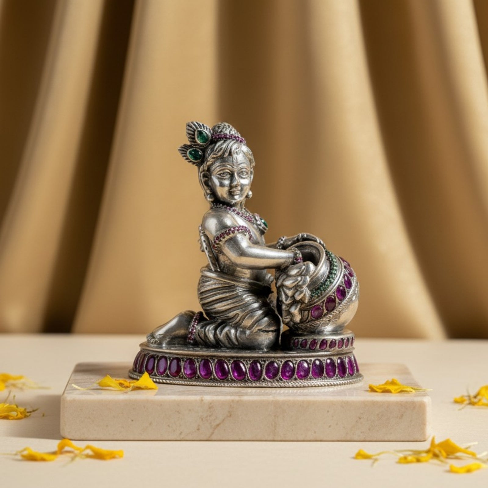 Makhaan Krishna Pure Silver Idol (3 Inch, 200g)