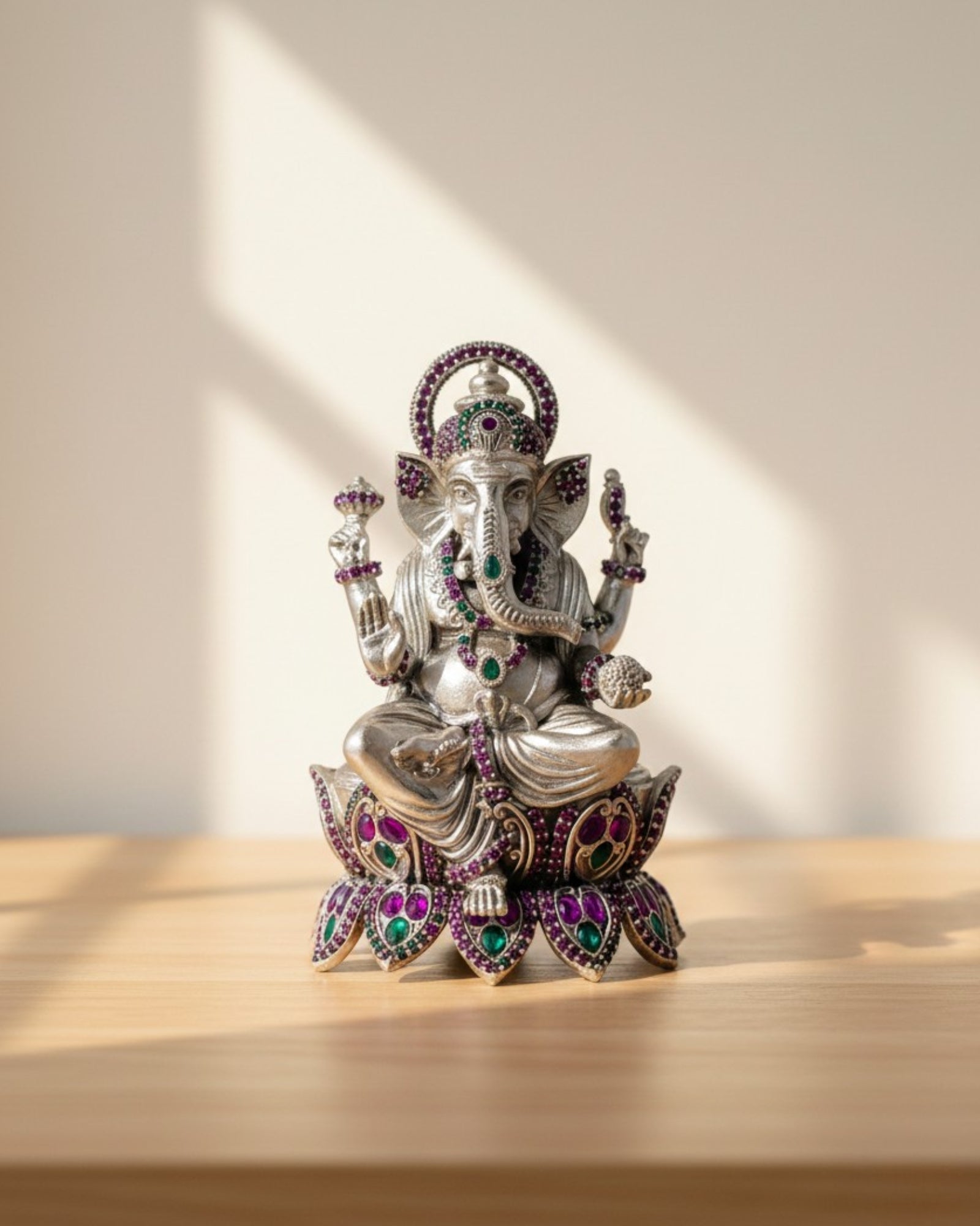 Lotus Lord Ganesha Silver 925 Idol (Leg Down)